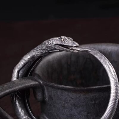 The Komodo Dragon Bangle – Handcrafted 925 Sterling Silver & 18K Gold Articulated Cuff