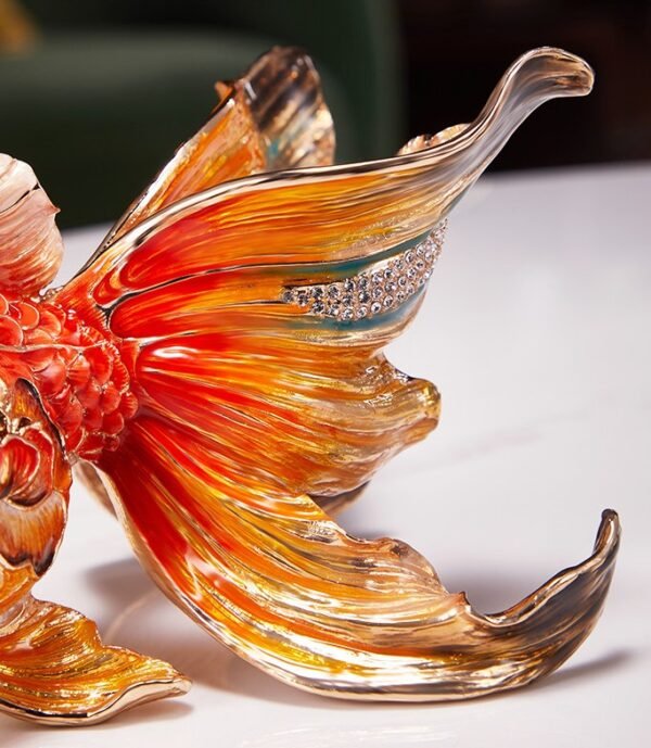 Abundance Every Year – Handcrafted Enamel Goldfish Sculpture, “Wealth & Happiness,” Zinc Alloy with Multicolor Enamel, Light Luxury Gift Box
