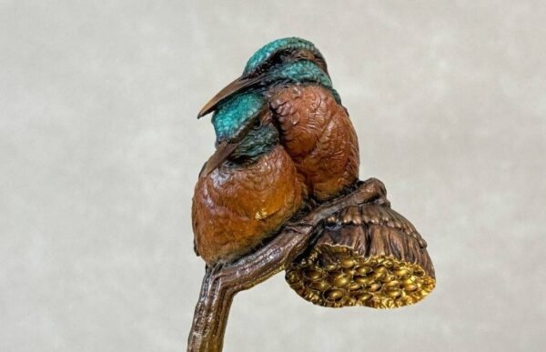 “Golden Wind & Jade Dew” – Handcrafted Solid Copper Incense Burner