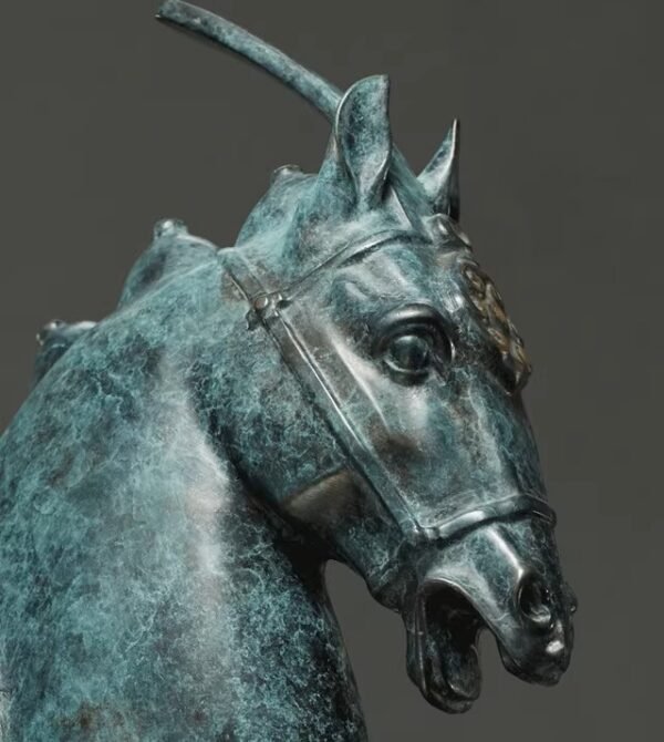 The Tang Dynasty Celestial Horse – "Treading on Clouds" Solid Bronze Sculpture