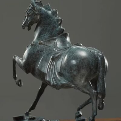 The Tang Dynasty Celestial Horse – "Treading on Clouds" Solid Bronze Sculpture