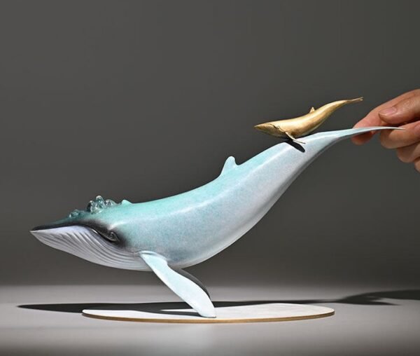 Mother and Calf Blue Whales – Handcrafted Solid Brass Sculpture, “Ocean’s Embrace,” Nordic-Inspired Home Decor, Symbol of Family & Freedom