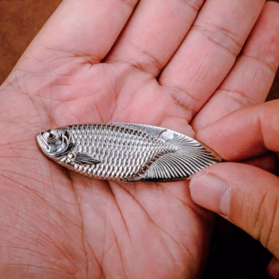 The Fishtail Knife – Handcrafted Stainless Steel Unsharpened Blade