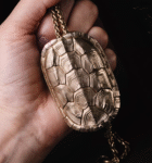 The Tortoise Shell Key Case – Handcrafted Solid Brass Portable Key Organizer