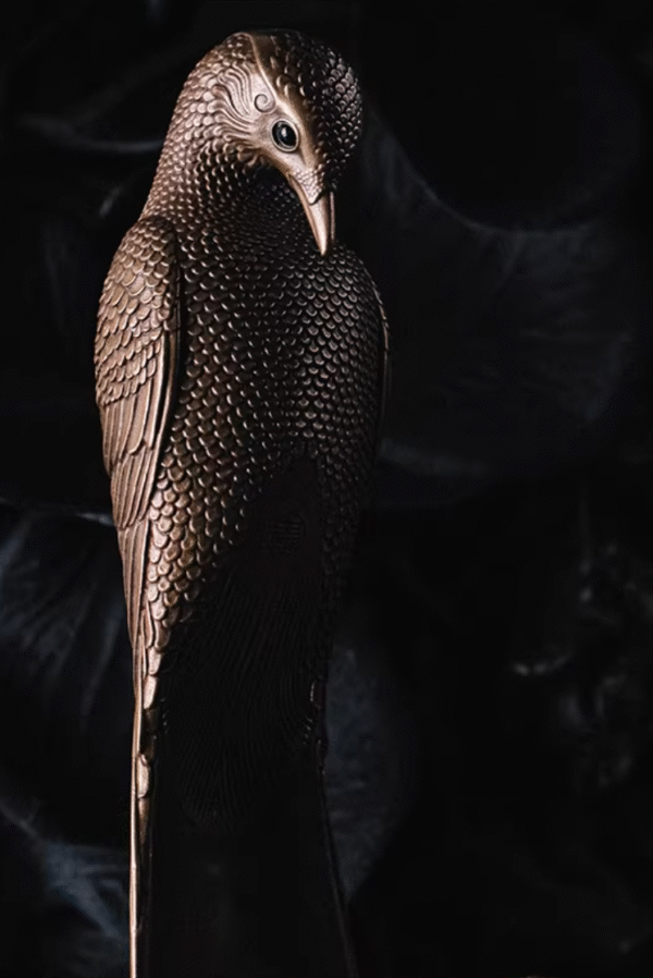 The Red-Billed Blue Magpie Shoehorn – Handcrafted Solid Bronze Desk Sculpture & Heirloom Tool