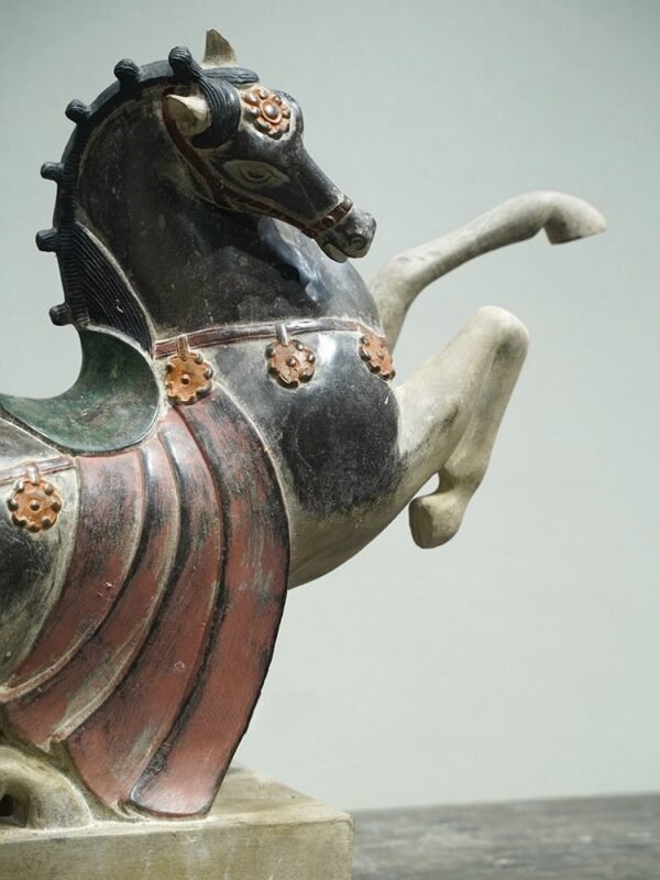 Ancient Stone Horse Collection – Handcrafted Qing Dynasty Style Sculptures, Antique Patina, Five Classic Forms for Desk & Garden