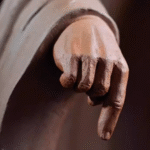 Laozi – Handcrafted Zisha Clay Sculpture, “The Sage of Tao”, One Hand to Heaven, One Hand to Earth, Zen Art for Study & Office